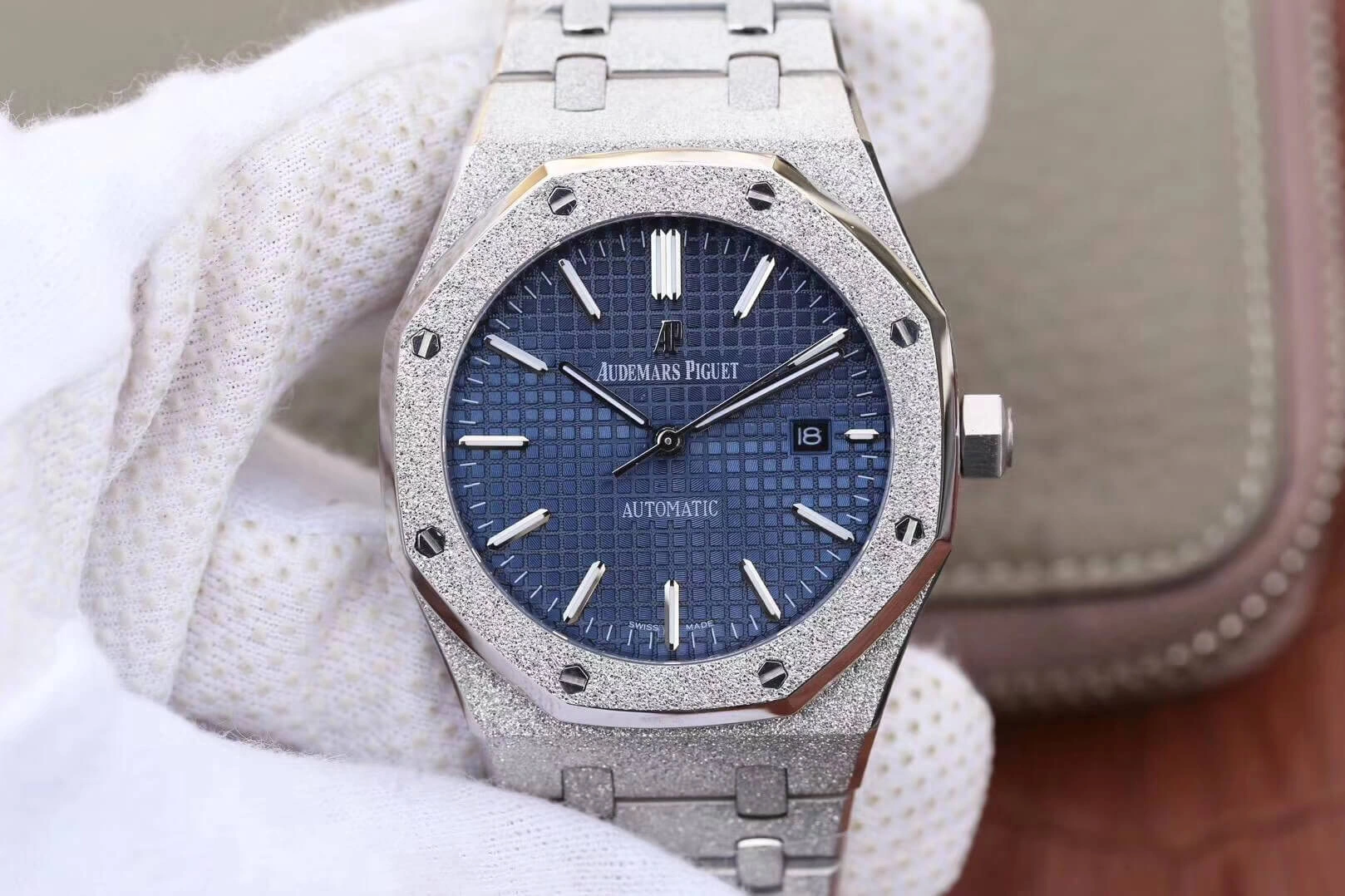 Audemars Piguet Royal Oak 15454BC.GG.1259BC.01 JH Factory 1:1 Best Edition Replica Watch Blue Dial Swiss Calibre 3120